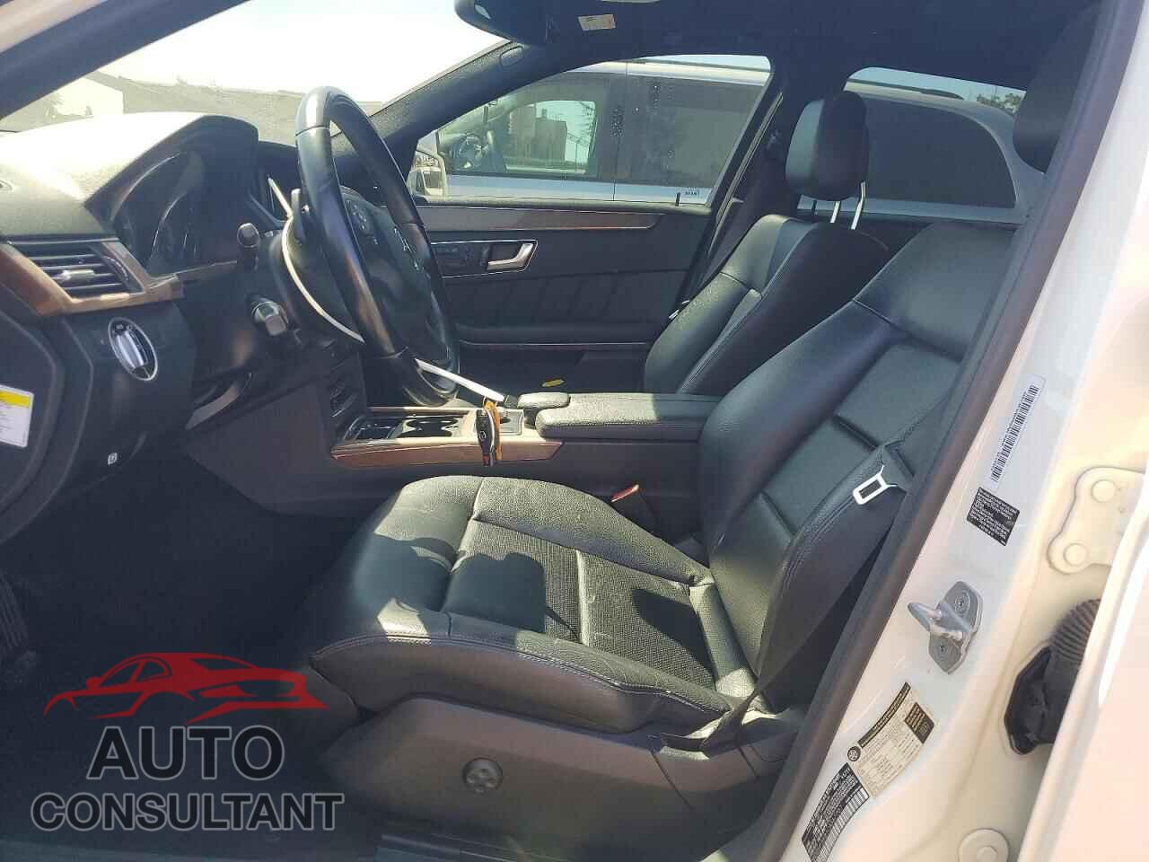 MERCEDES-BENZ E-CLASS 2012 - WDDHF5KB1CA567707