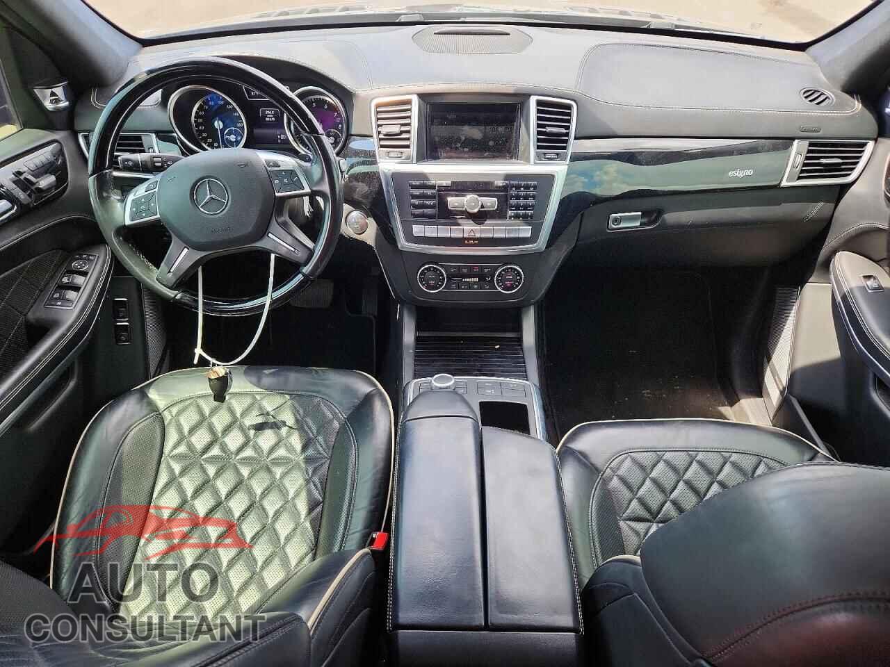 MERCEDES-BENZ GL-CLASS 2015 - 4JGDF7DE2FA500903