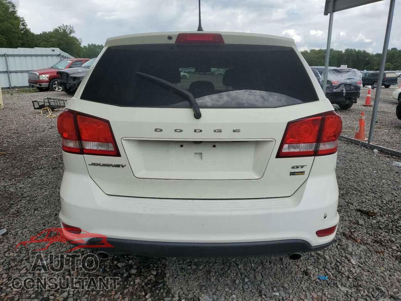 DODGE JOURNEY 2018 - 3C4PDCEG2JT380103