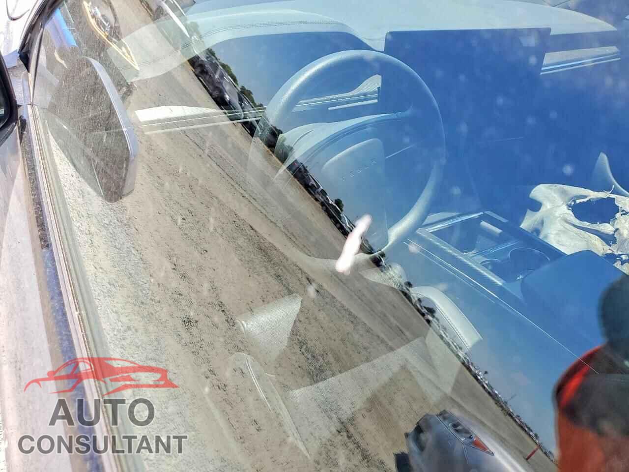 TESLA MODEL S 2025 - 5YJSA1E66SF547948