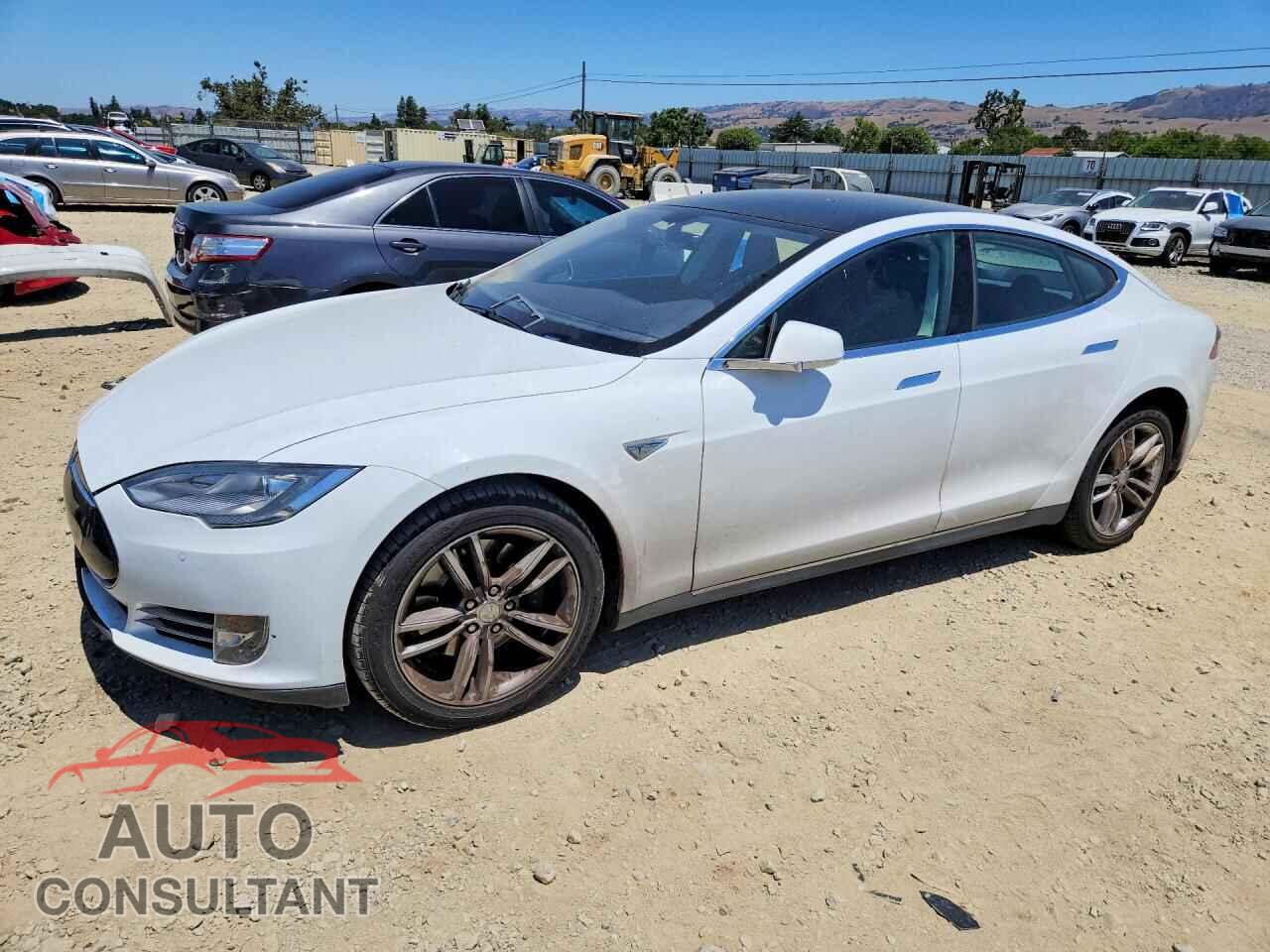 TESLA MODEL S 2014 - 5YJSA1S15EFP49838