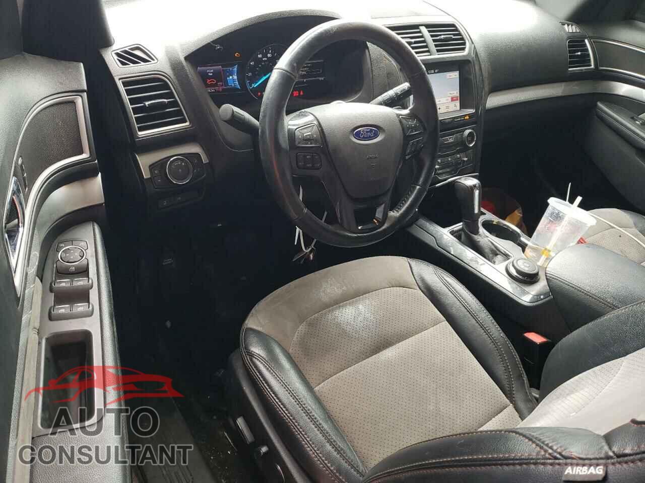 FORD EXPLORER 2017 - 1FM5K8D82HGC85605