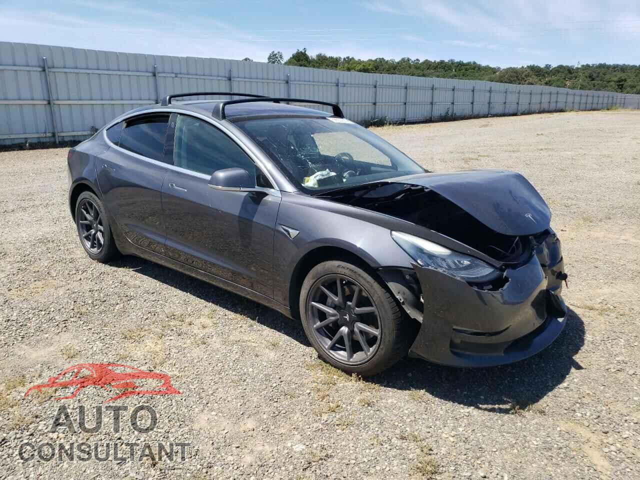 TESLA MODEL 3 2018 - 5YJ3E1EA7JF058275