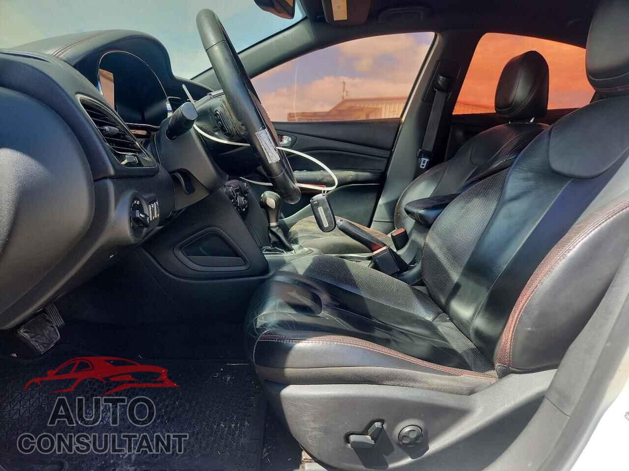 DODGE DART 2015 - 1C3CDFEB9FD374577