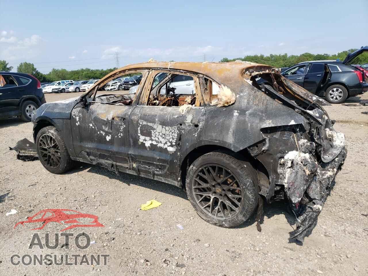 PORSCHE MACAN 2016 - WP1AB2A56GLB48178