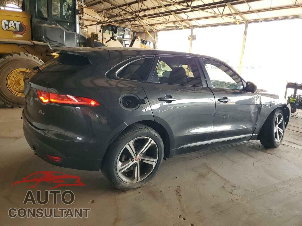 JAGUAR F-PACE 2017 - SADCL2BV4HA077456