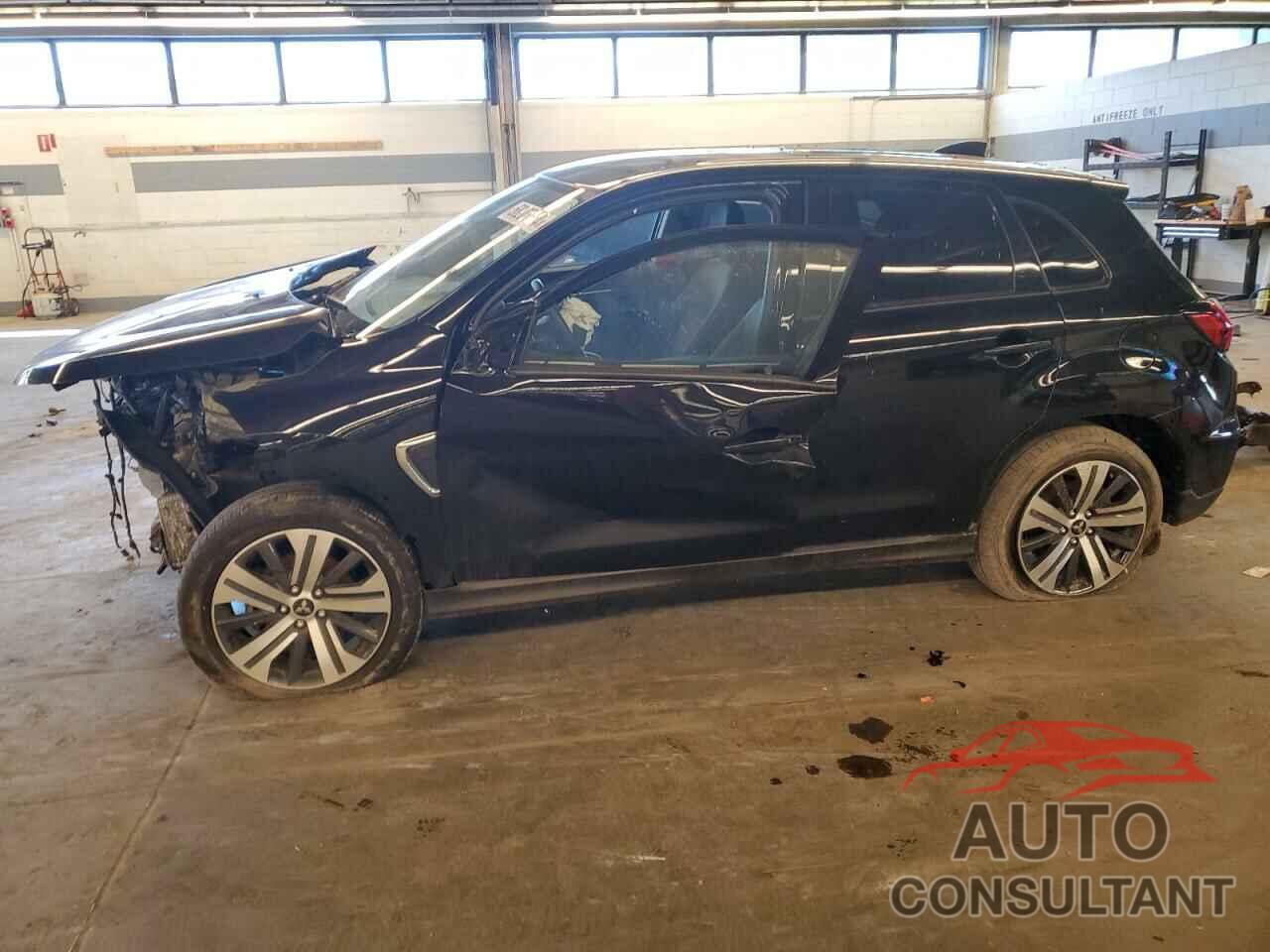 MITSUBISHI OUTLANDER 2022 - JA4ARUAU5NU001528