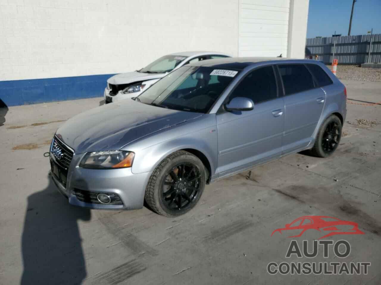 AUDI A3 2013 - WAUKJAFM6DA029425