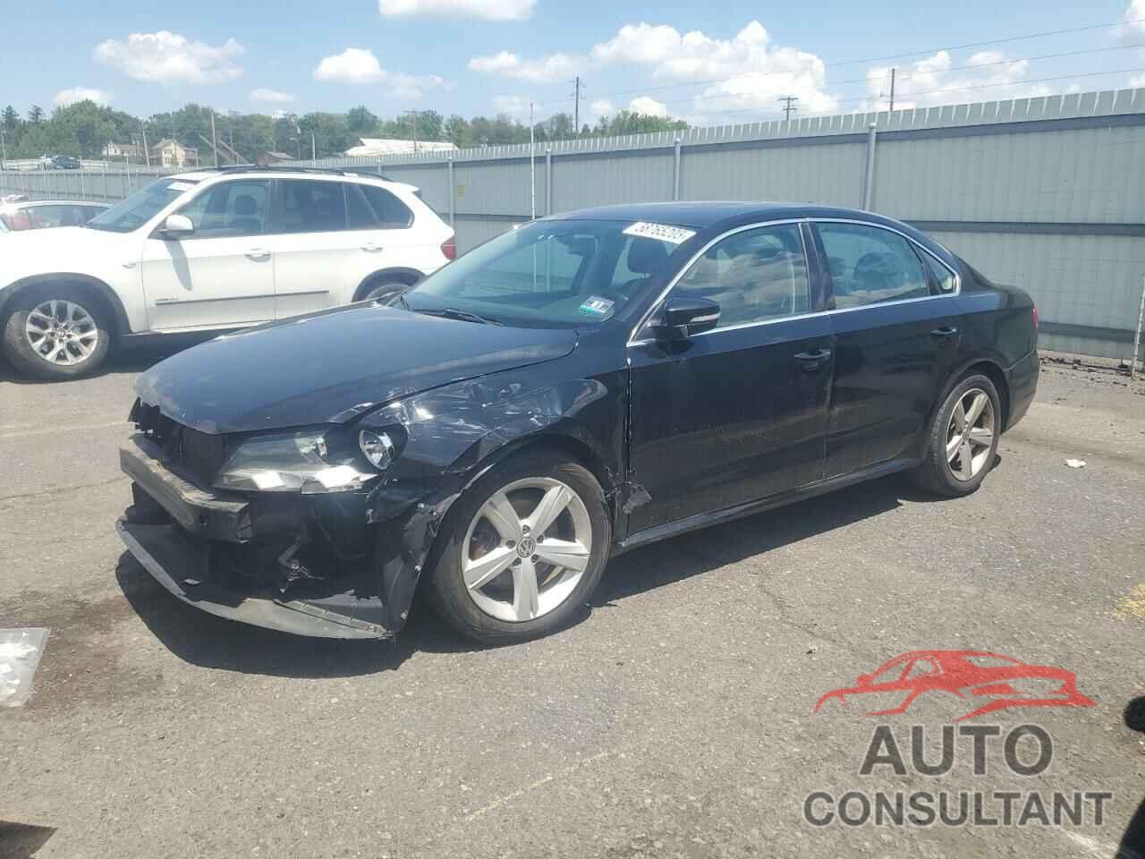 VOLKSWAGEN PASSAT 2013 - 1VWBP7A32DC046856