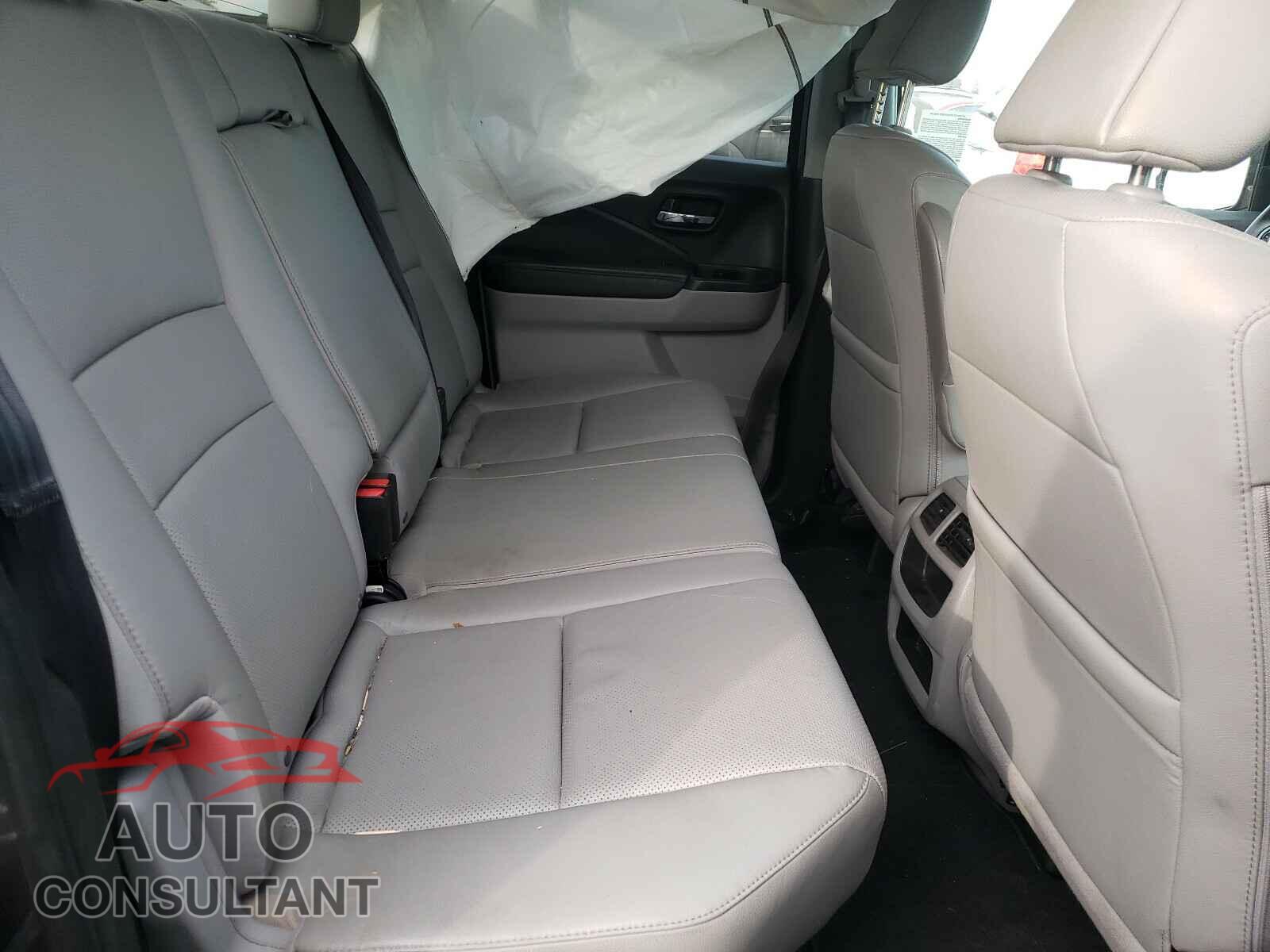 HONDA RIDGELINE 2017 - 5FPYK2F58HB002613