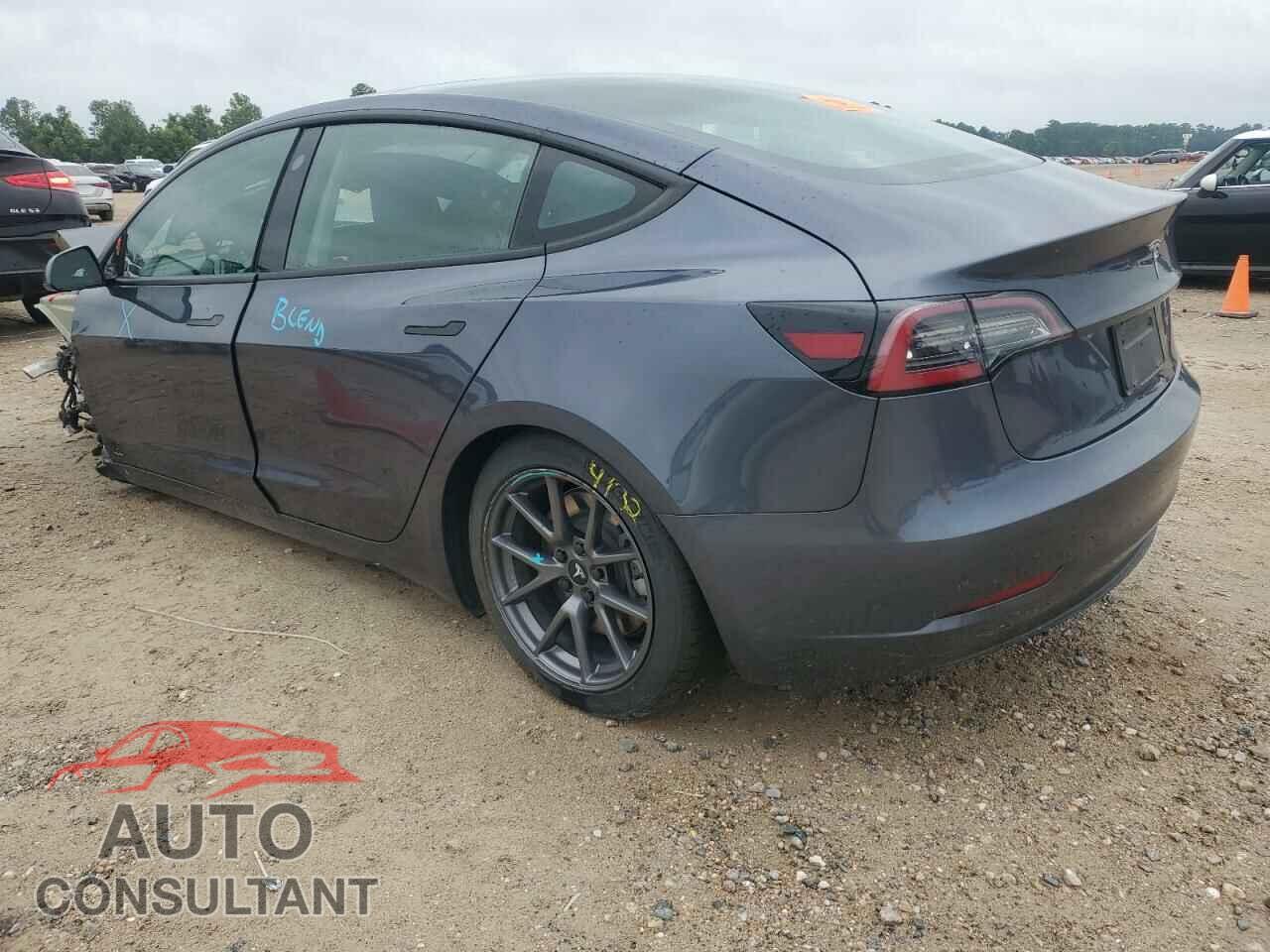 TESLA MODEL 3 2023 - 5YJ3E1EA4PF564400