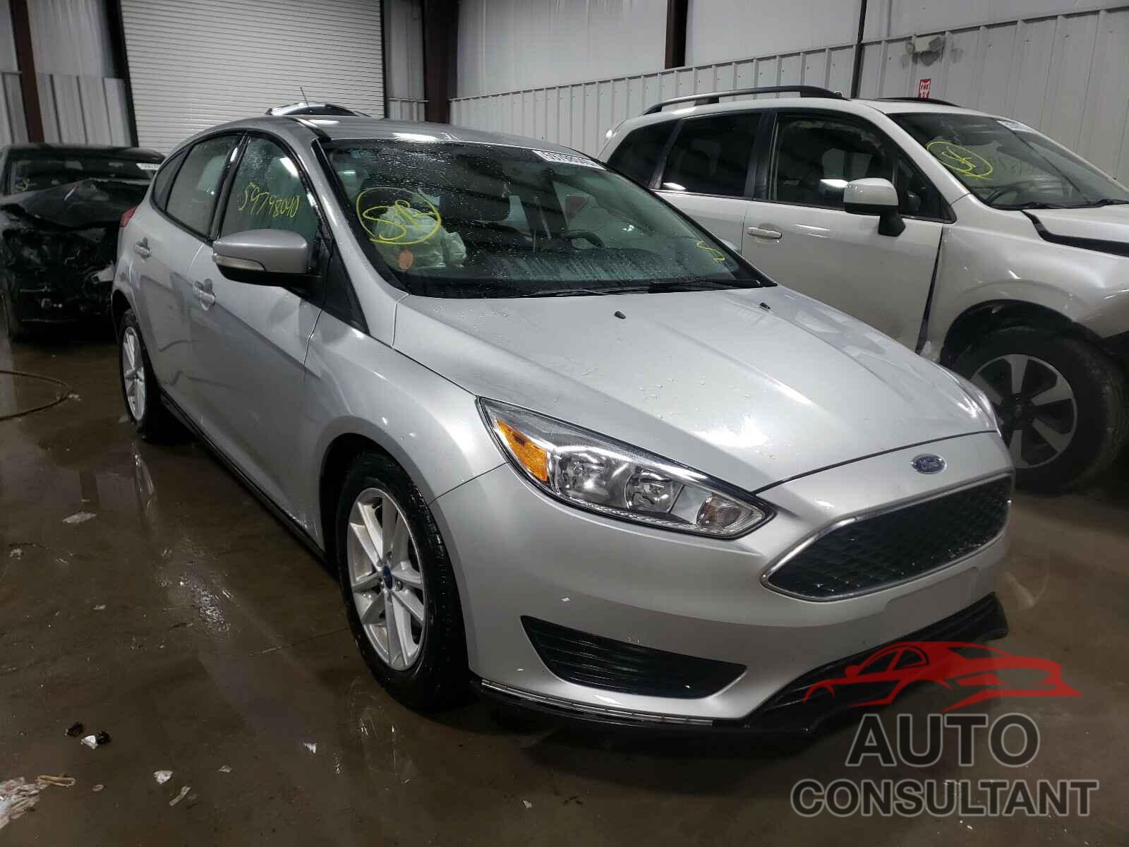 FORD FOCUS 2018 - 1FADP3K26JL215546