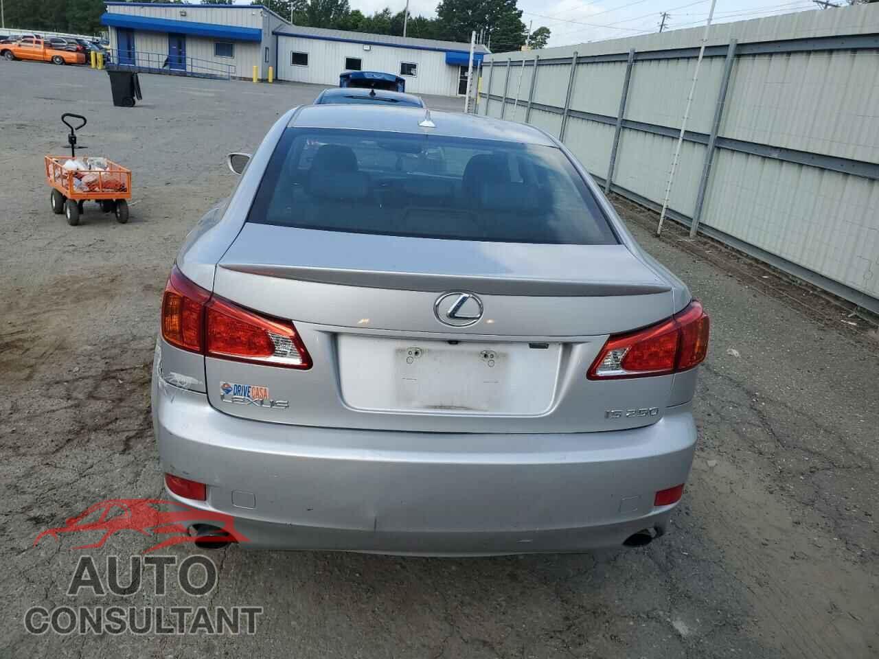 LEXUS IS 2010 - JTHBF5C20A5117789