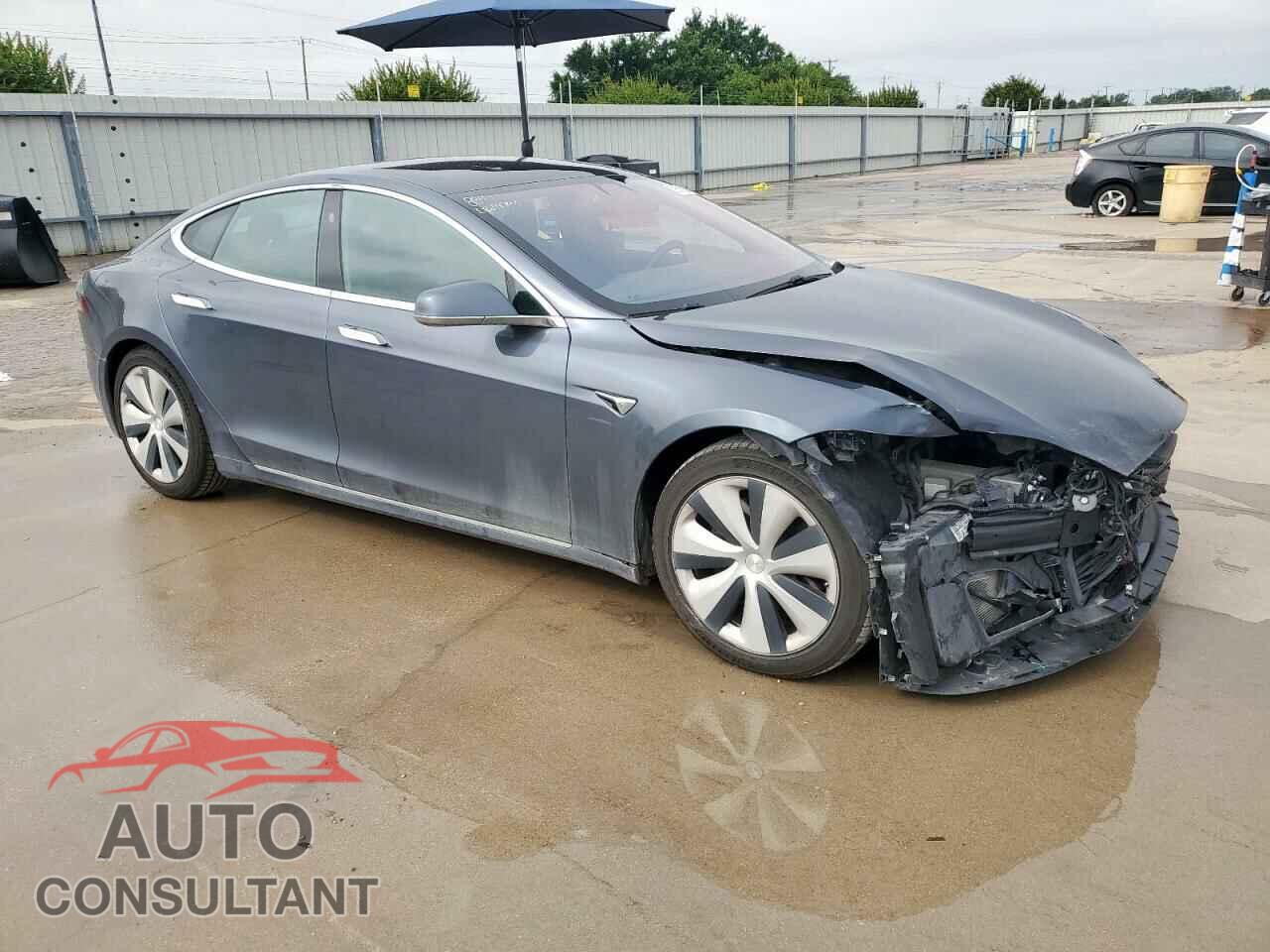TESLA MODEL S 2020 - 5YJSA1E29LF385201