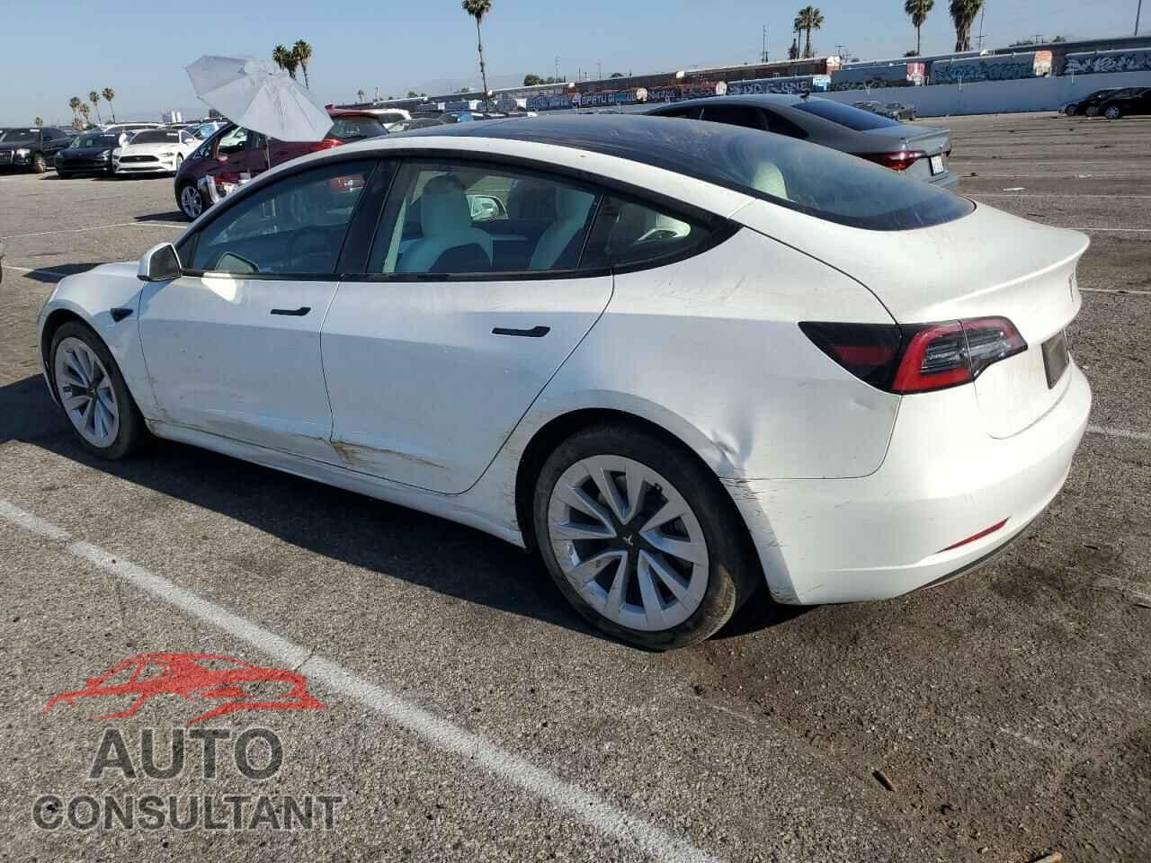 TESLA MODEL 3 2022 - 5YJ3E1EB8NF276384