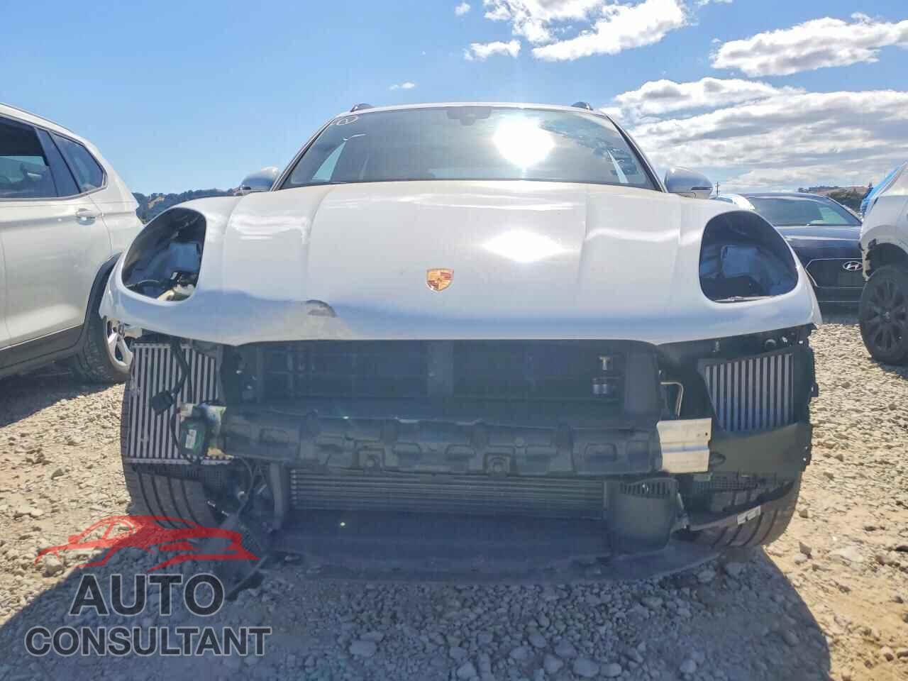 PORSCHE MACAN 2022 - WP1AG2A52NLB23048