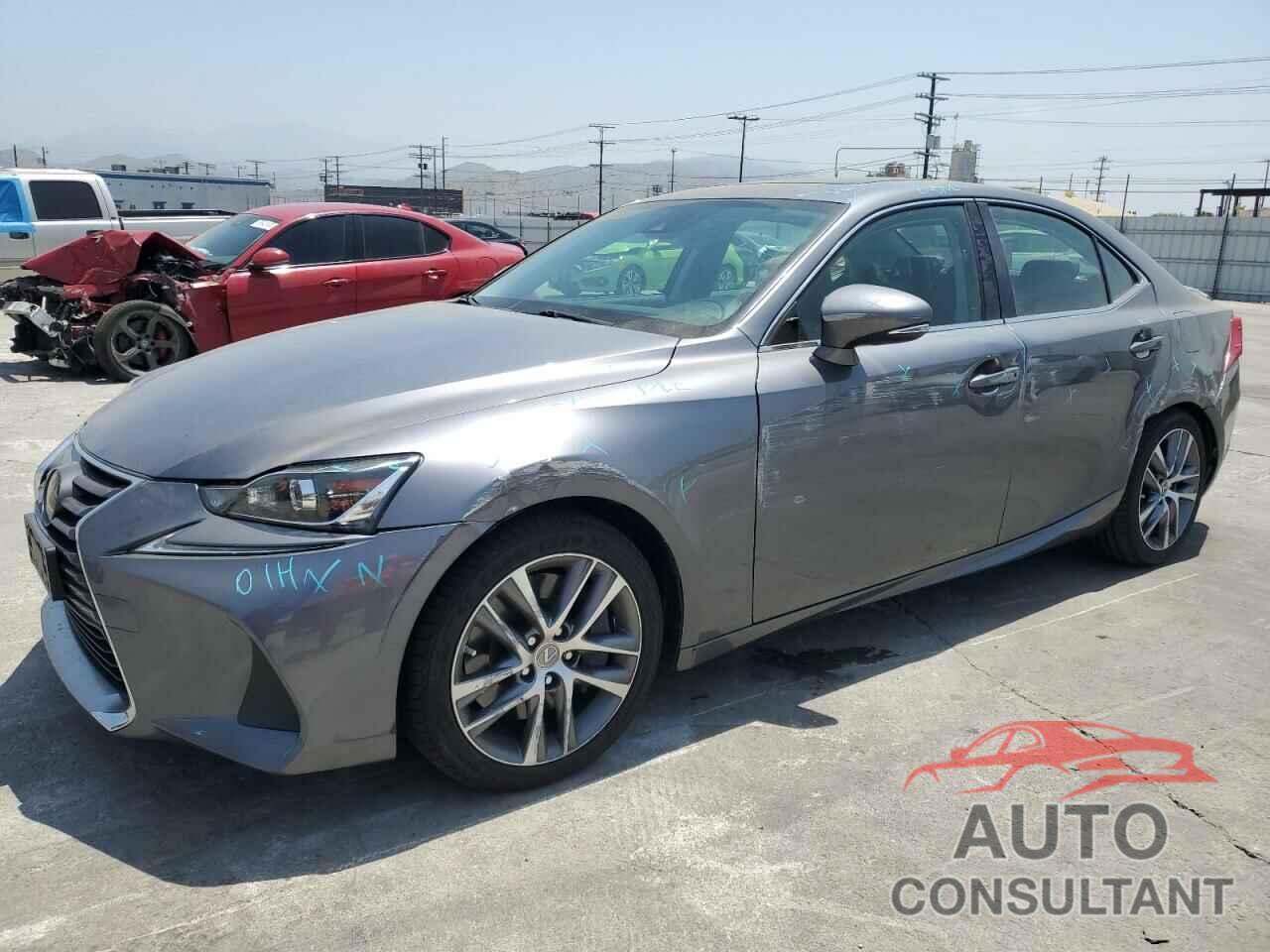 LEXUS IS 2018 - JTHBA1D22J5075695