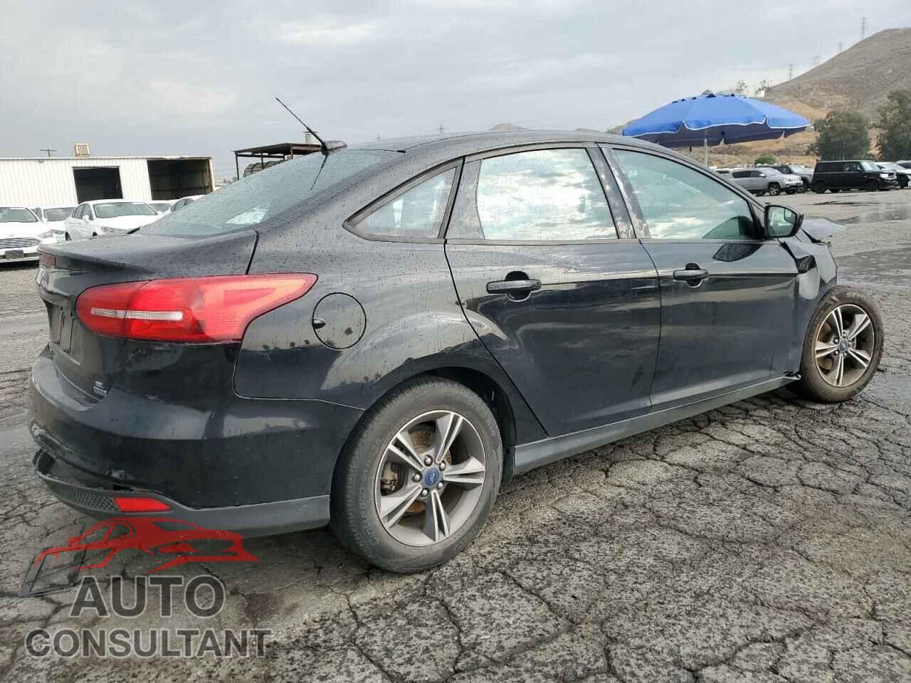 FORD FOCUS 2018 - 1FADP3FE8JL300246