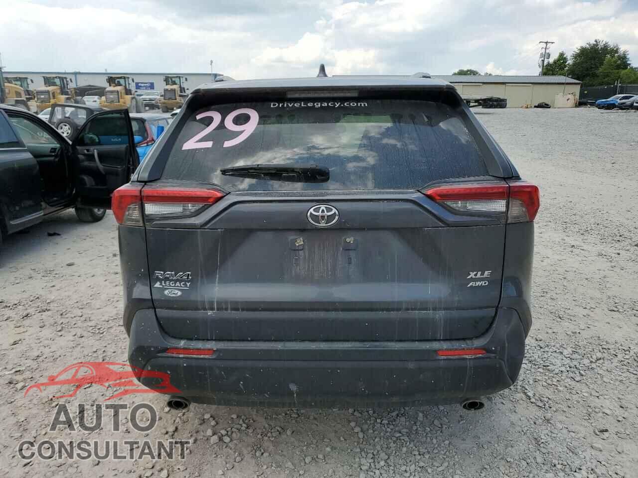 TOYOTA RAV4 2019 - JTMP1RFV8KD013125