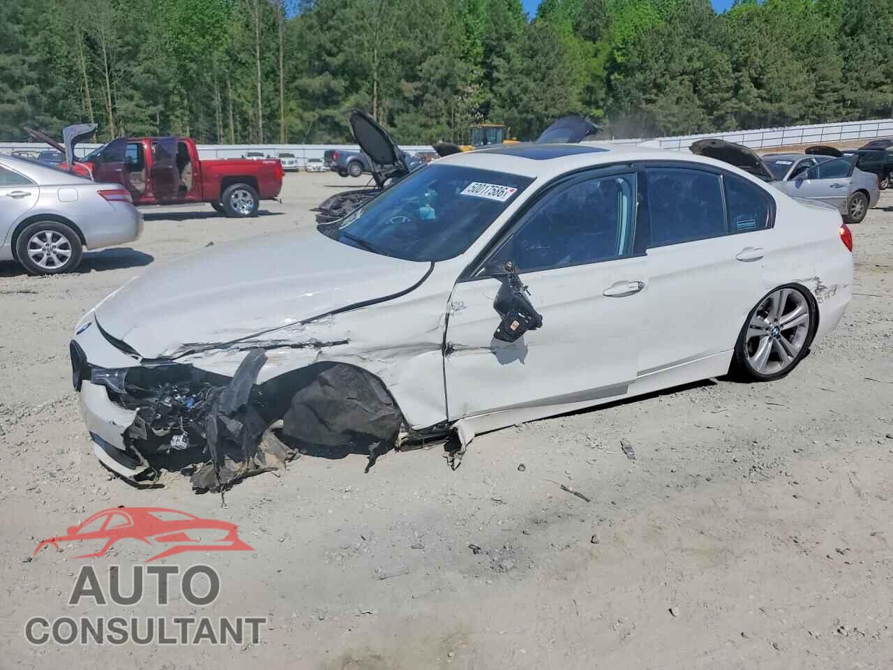 BMW 3 SERIES 2013 - WBA3A9C50DF475573