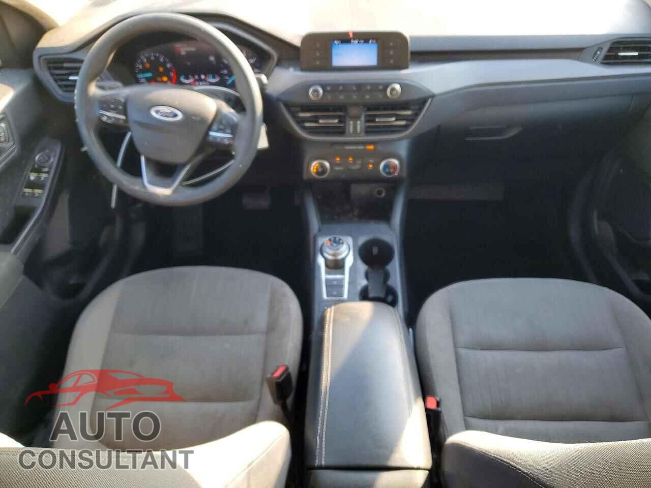 FORD ESCAPE 2020 - 1FMCU0F60LUA23994