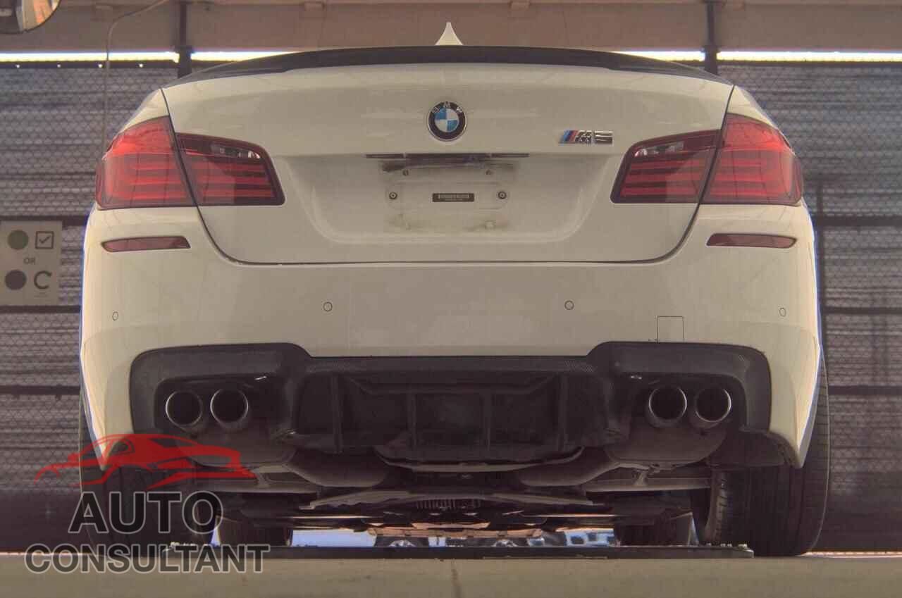 BMW M5 2013 - WBSFV9C53DC772996