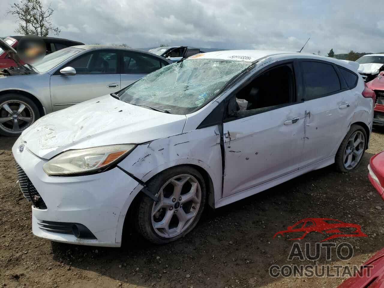 FORD FOCUS 2014 - 1FADP3L95EL350003