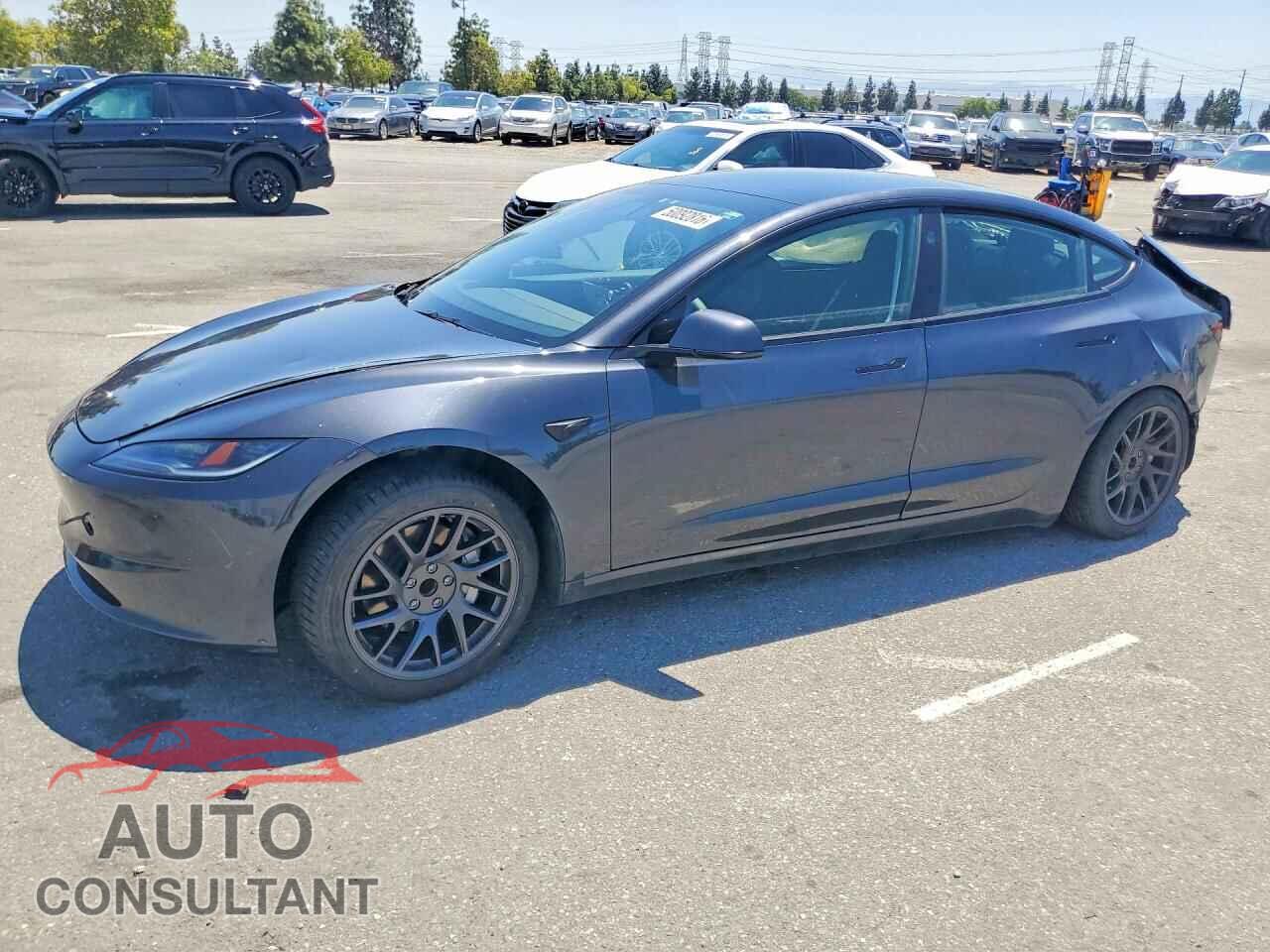 TESLA MODEL 3 2024 - 5YJ3E1EA7RF726961