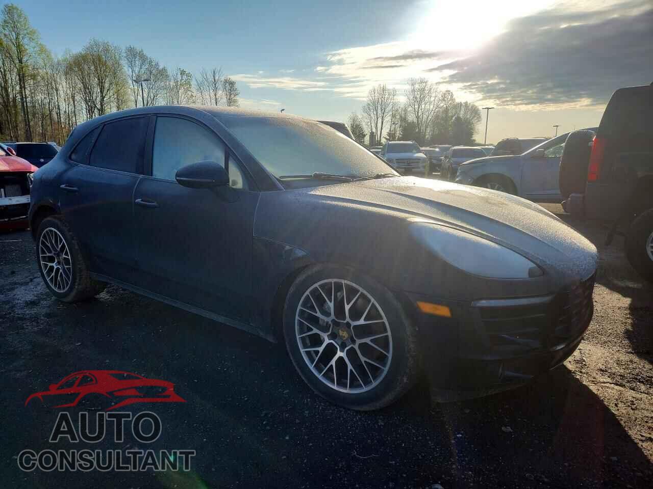 PORSCHE MACAN 2016 - WP1AB2A56GLB50089
