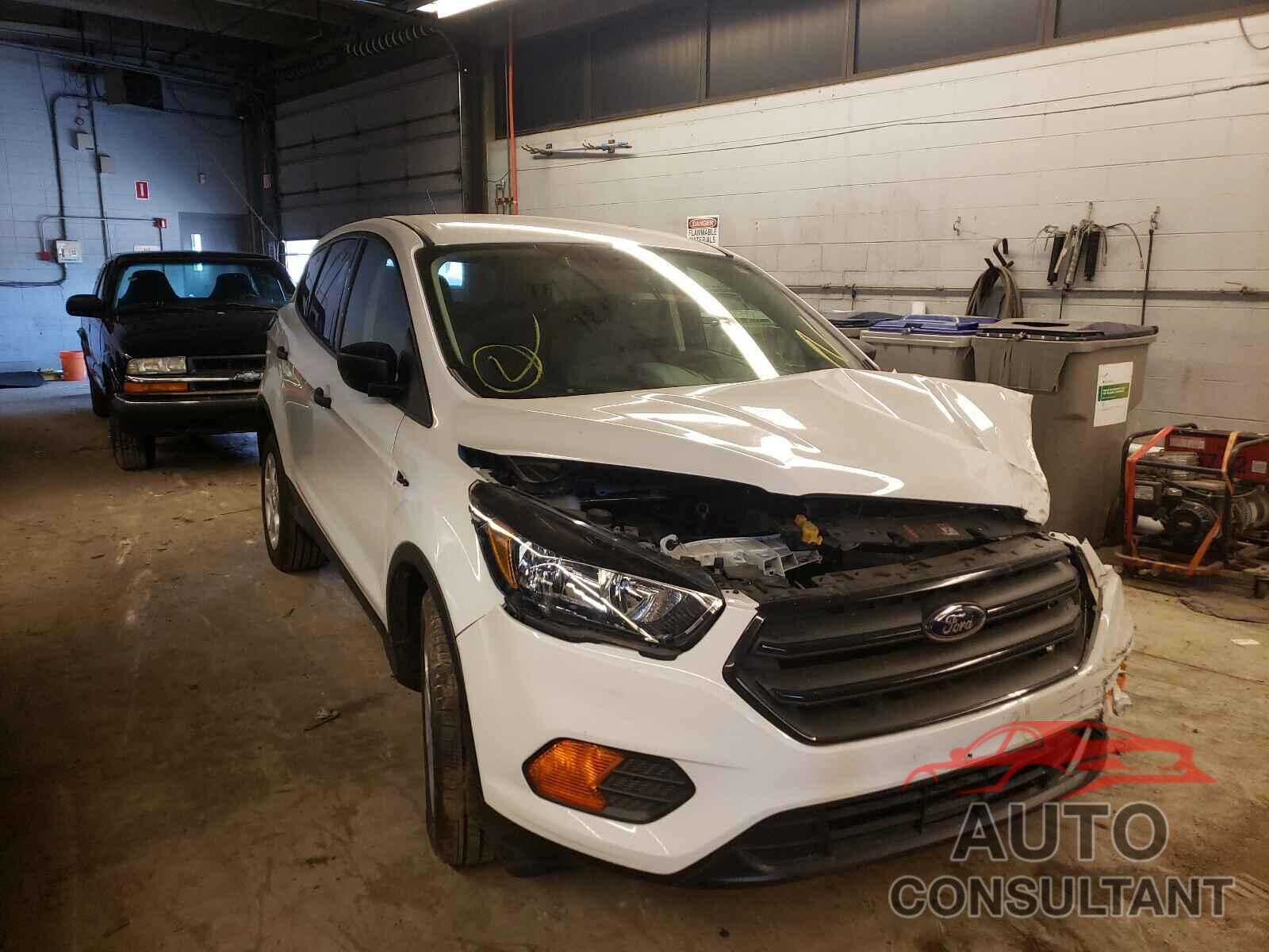 FORD ESCAPE 2019 - 1FMCU0F75KUA92199