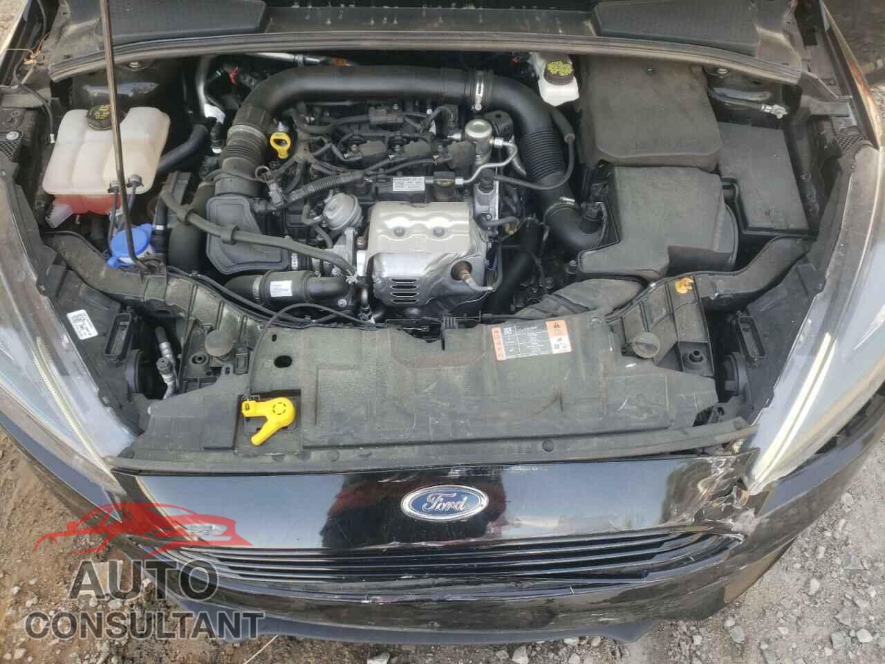 FORD FOCUS 2018 - 1FADP3FE6JL226535