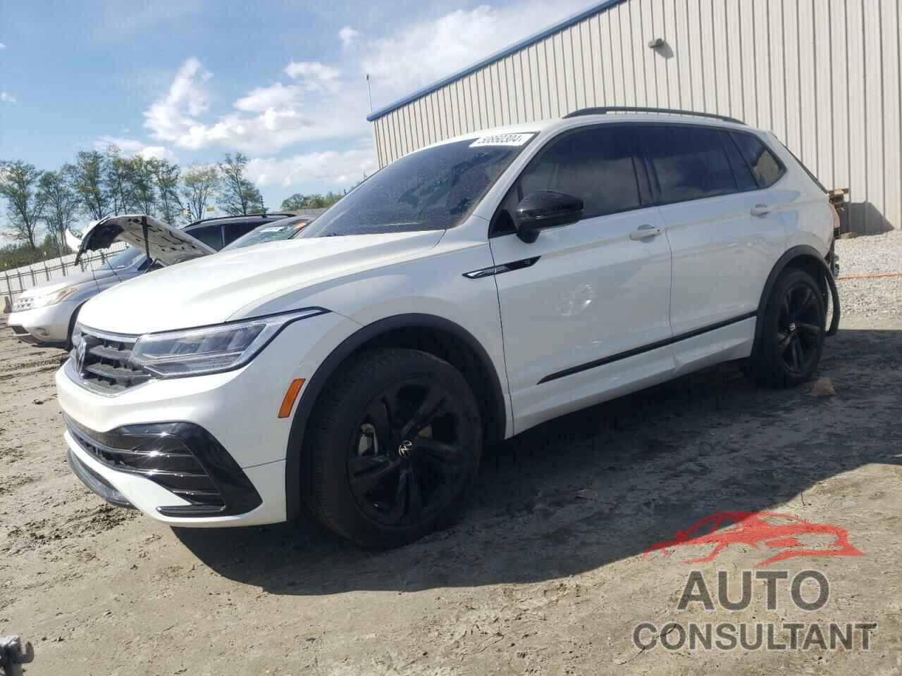 VOLKSWAGEN TIGUAN 2023 - 3VVCB7AX8PM105258