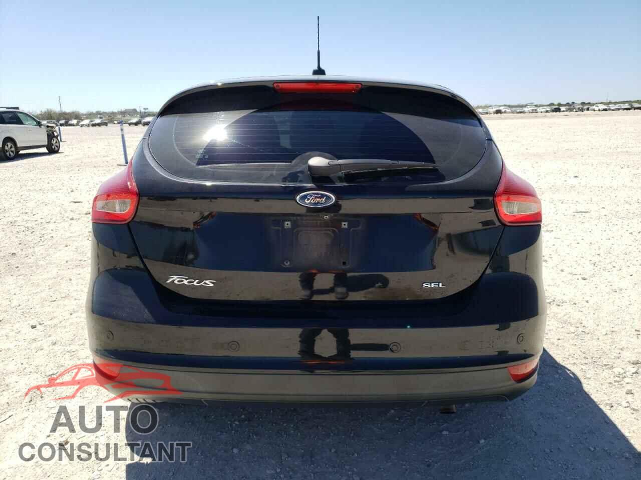FORD FOCUS 2017 - 1FADP3M22HL332886