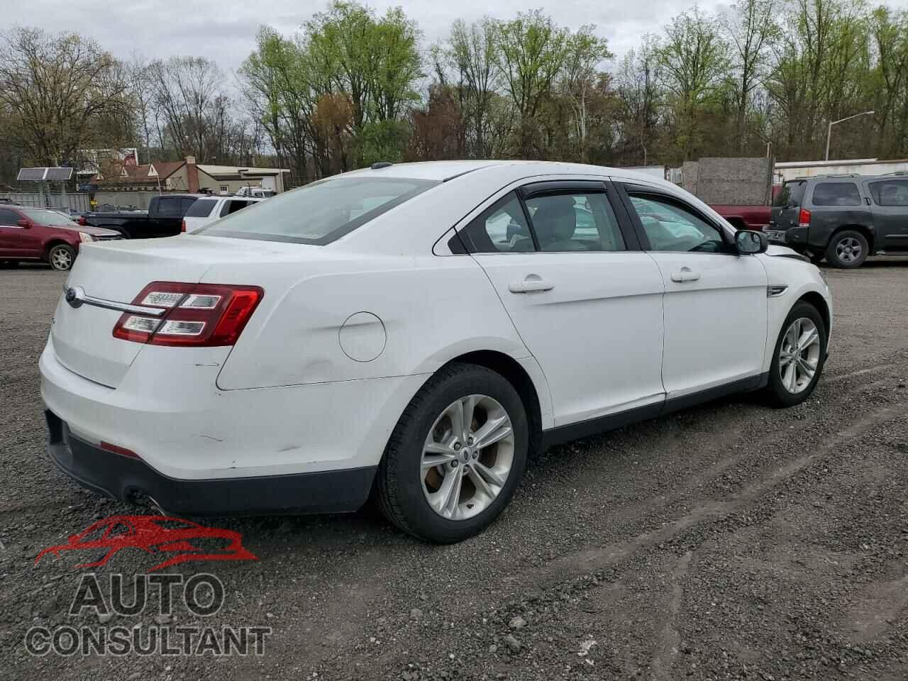 FORD TAURUS 2017 - 1FAHP2D81HG145180