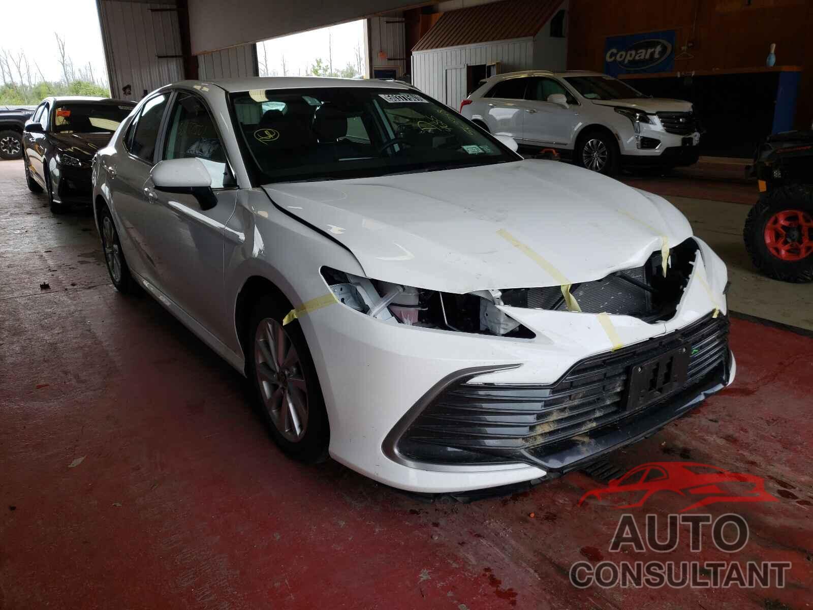 TOYOTA CAMRY 2021 - 4T1C11AK7MU563248