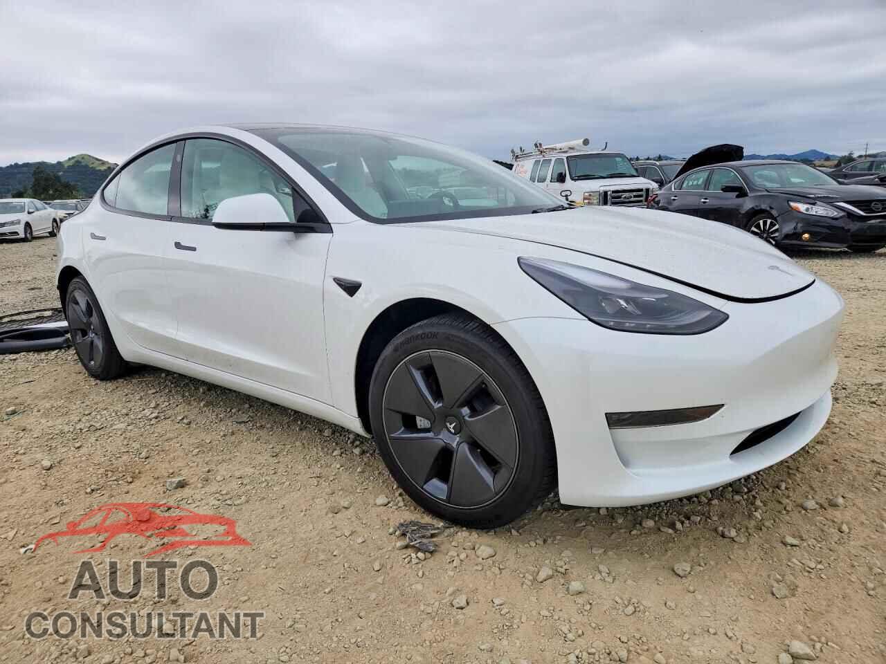 TESLA MODEL 3 2023 - 5YJ3E1EA7PF607255