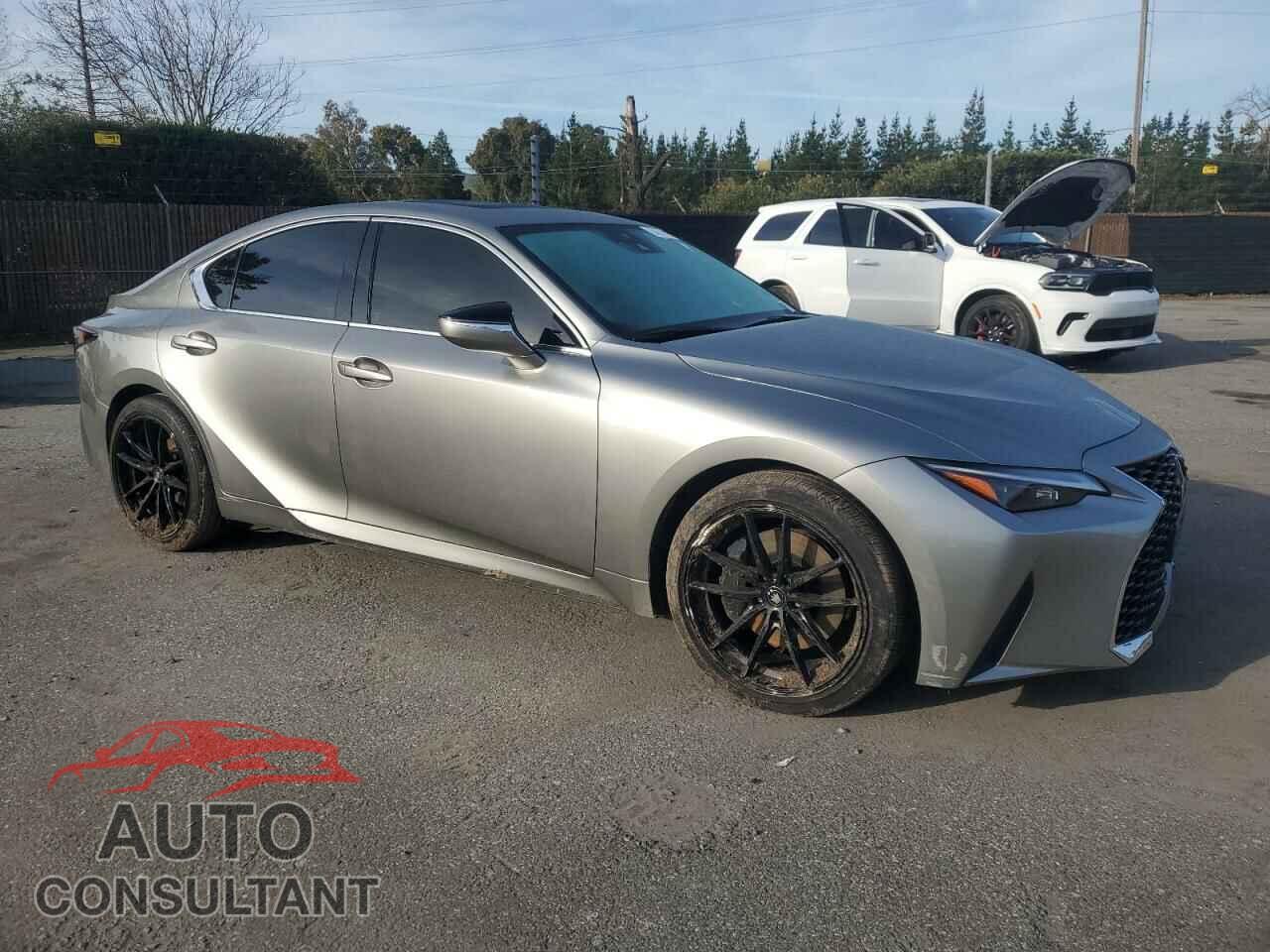 LEXUS IS 2023 - JTHCA1D25P5124076