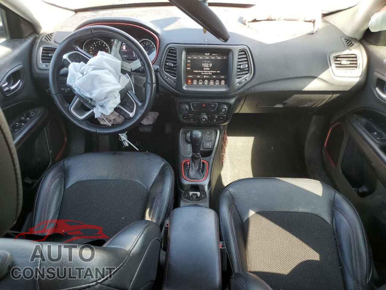 JEEP COMPASS 2020 - 3C4NJDDB7LT171664