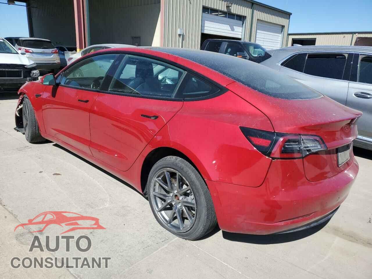 TESLA MODEL 3 2022 - 5YJ3E1EA8NF290504