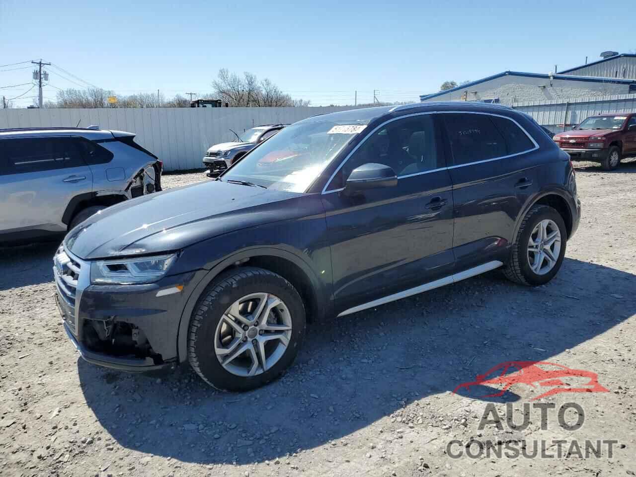 AUDI Q5 2018 - WA1BNAFY9J2228057