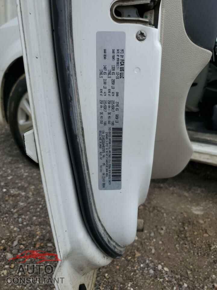 DODGE CARAVAN 2017 - 2C4RDGBG4HR657075