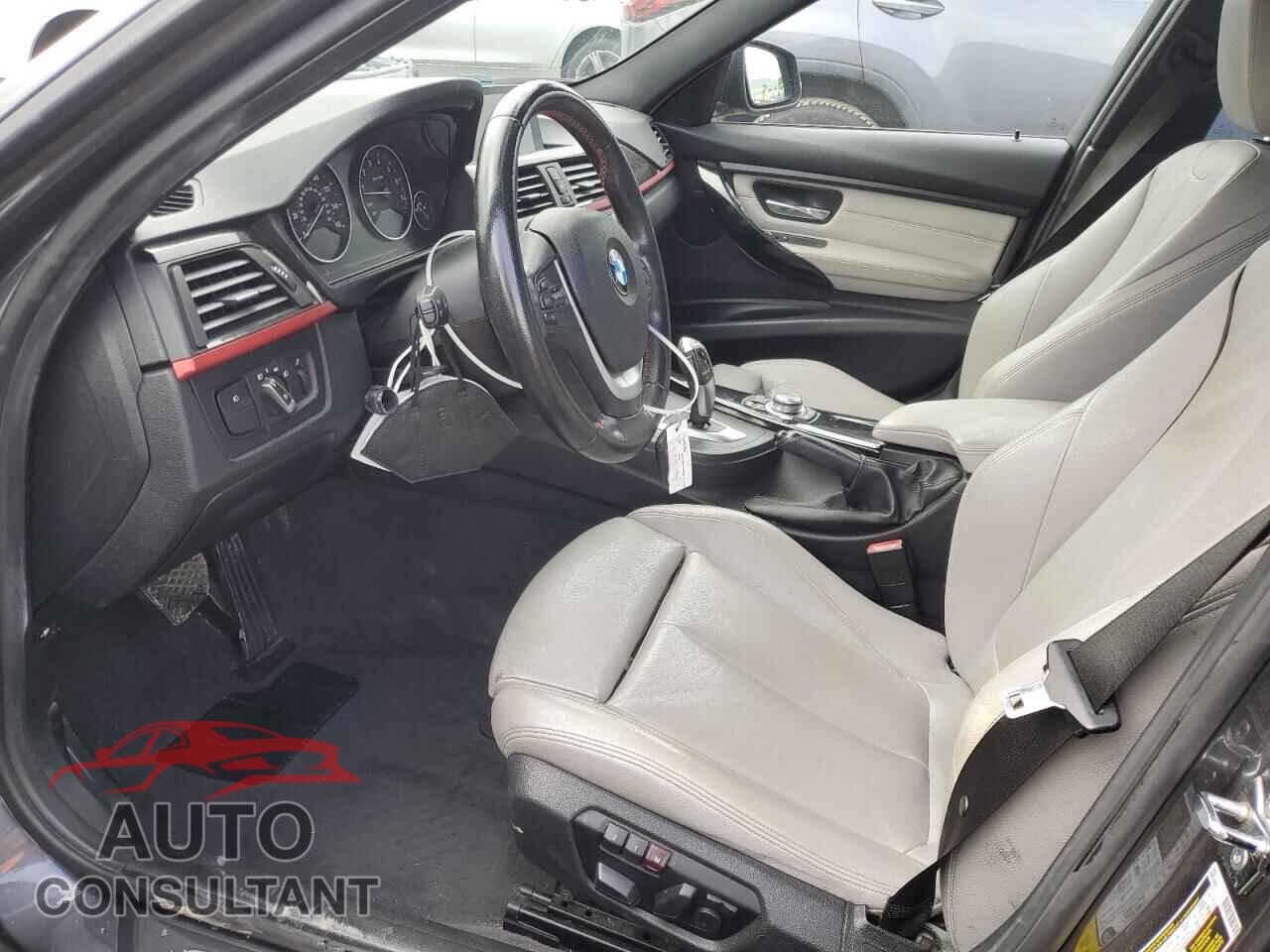 BMW 3 SERIES 2012 - WBA3A5C51CF343851