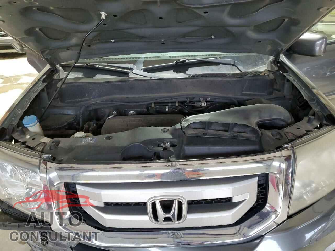 HONDA PILOT 2011 - 5FNYF4H77BB035648