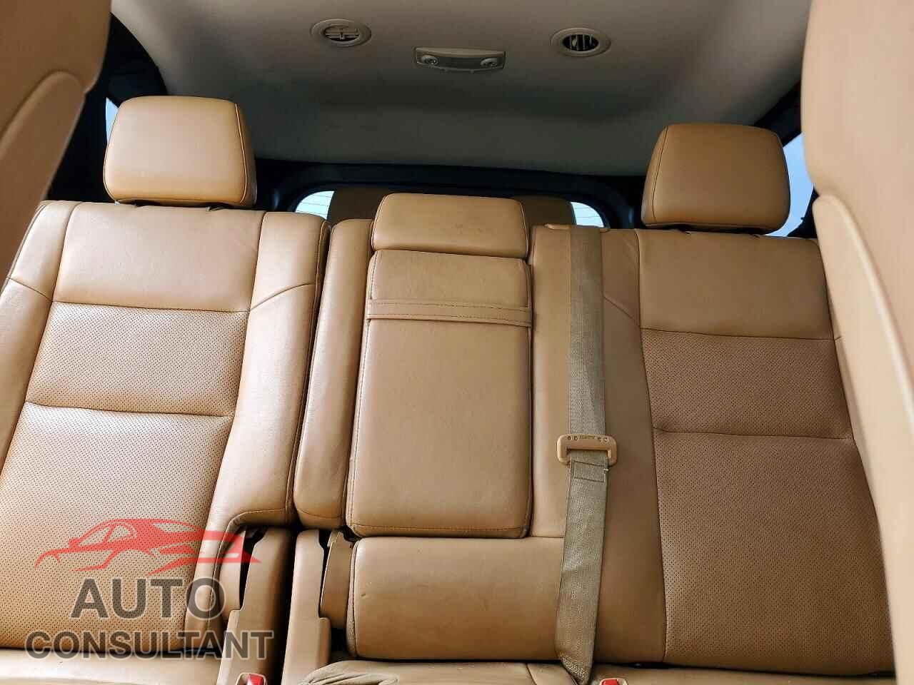 DODGE DURANGO 2013 - 1C4SDJET5DC557044