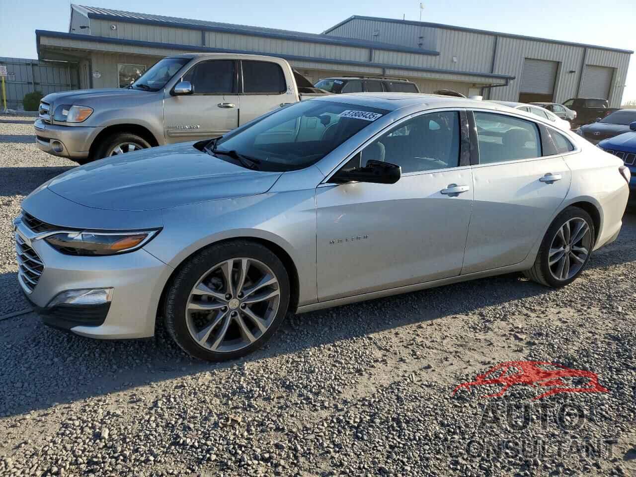 CHEVROLET MALIBU 2022 - 1G1ZD5ST2NF163052