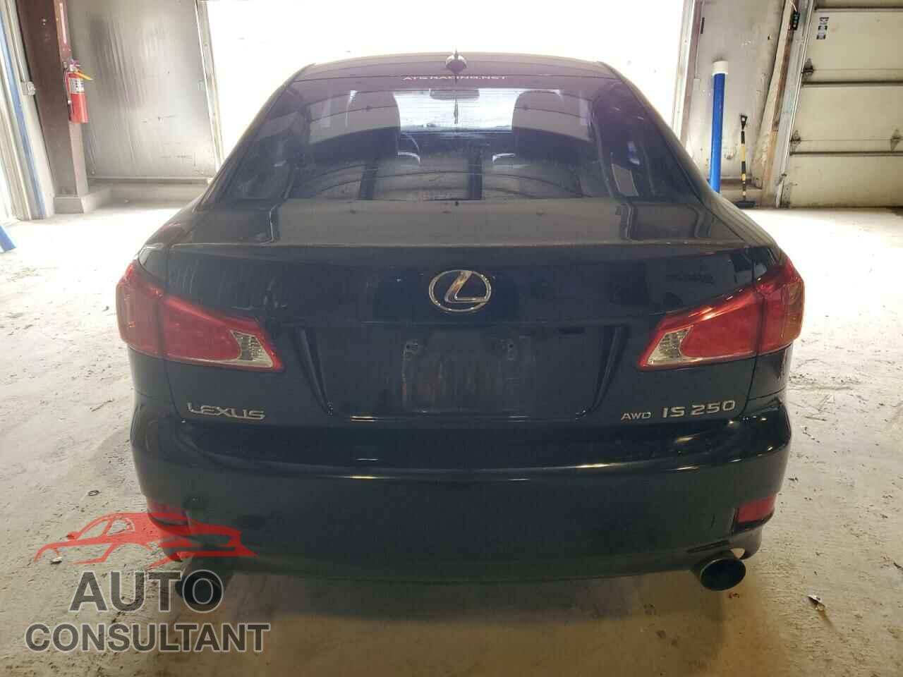 LEXUS IS 2010 - JTHCF5C2XA5037730