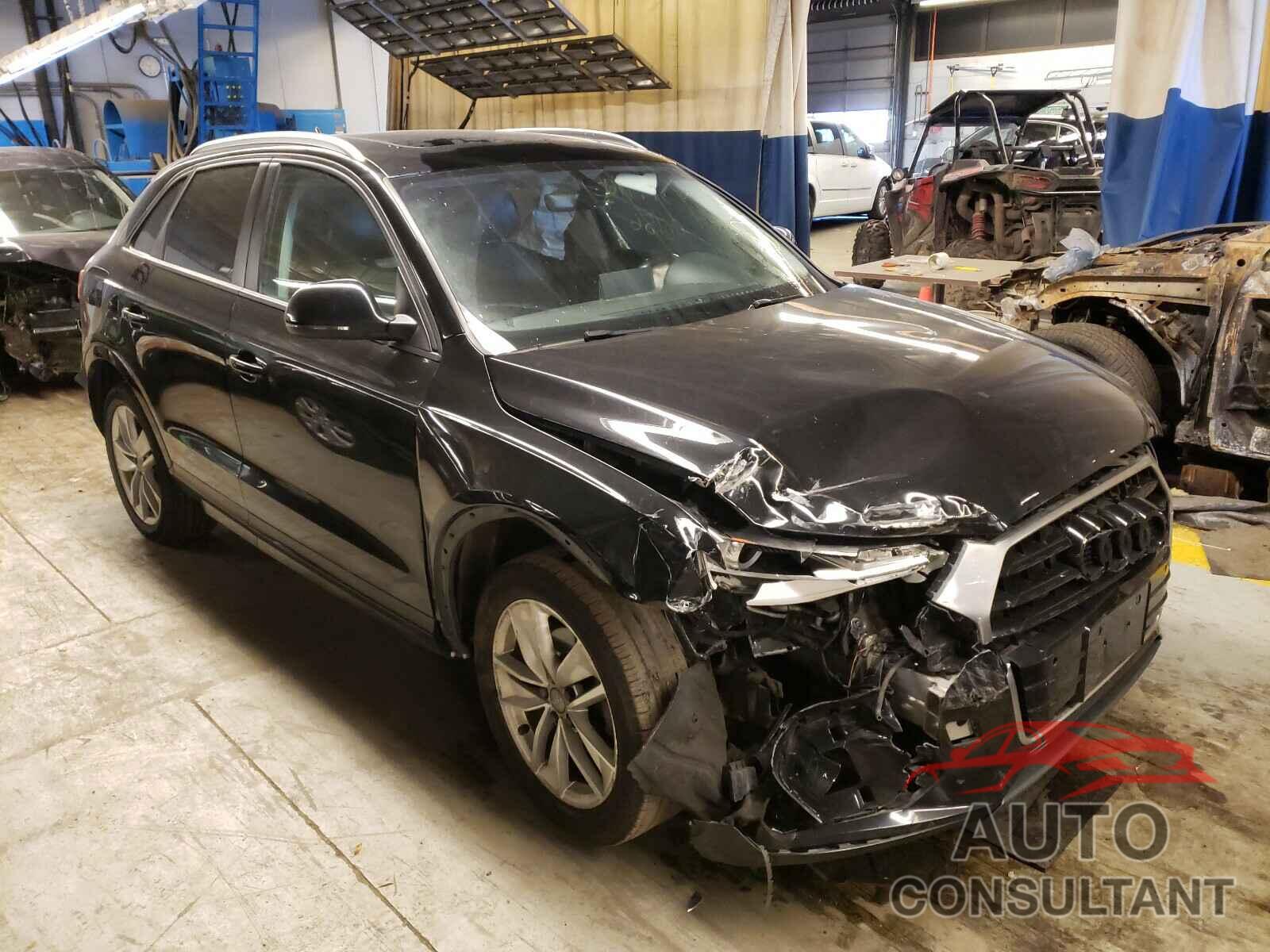 AUDI Q3 2017 - WA1BCCFS8HR015194