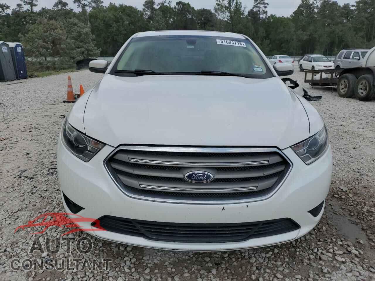 FORD TAURUS 2015 - 1FAHP2E84FG148375