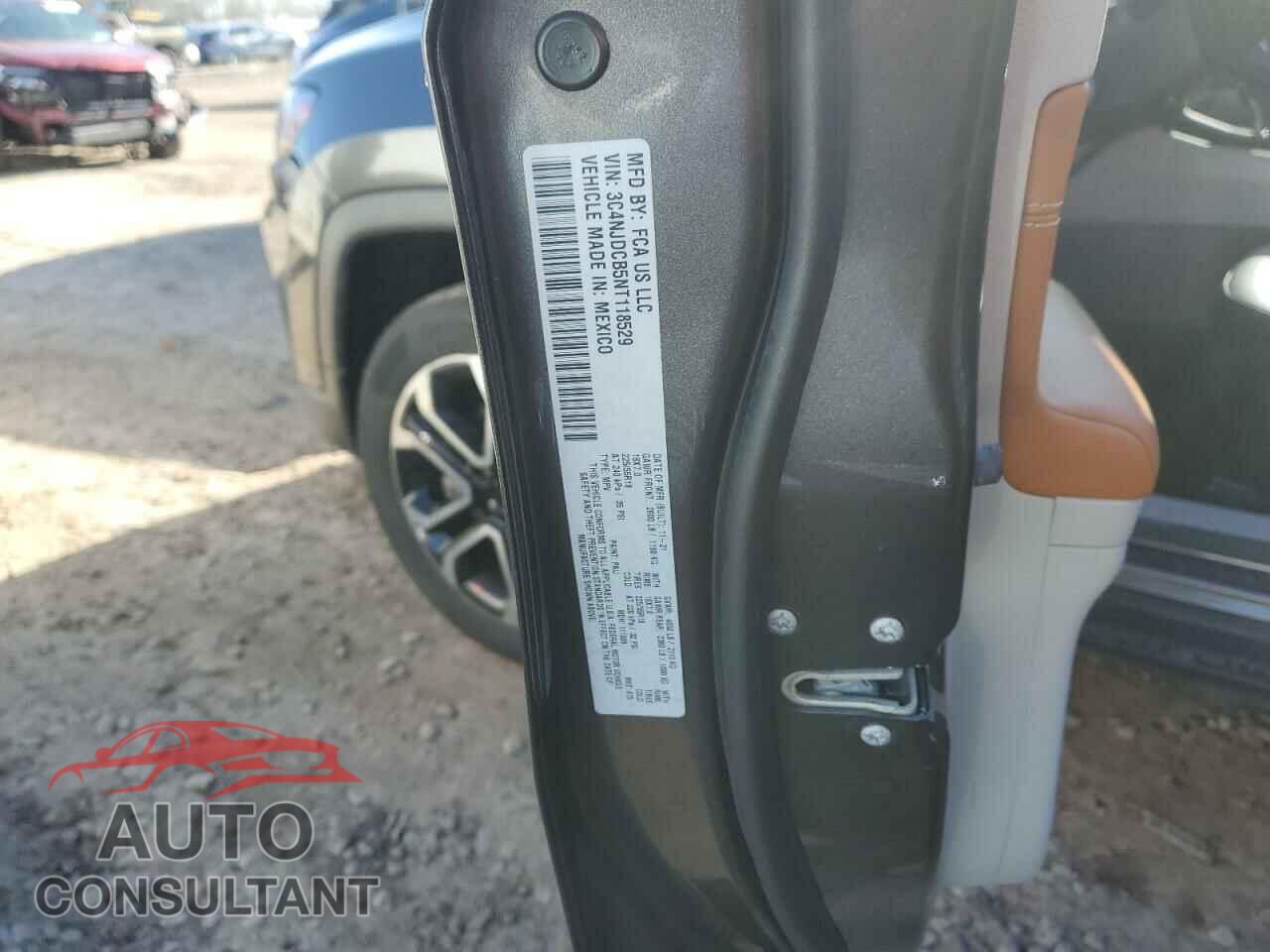 JEEP COMPASS 2022 - 3C4NJDCB5NT118529