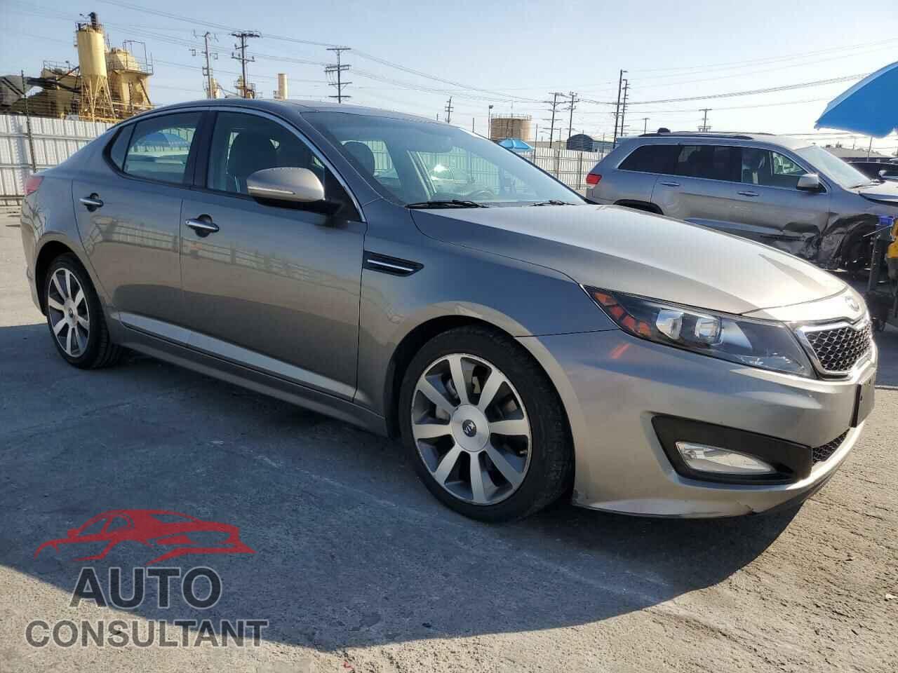 KIA OPTIMA 2013 - 5XXGR4A68DG108532
